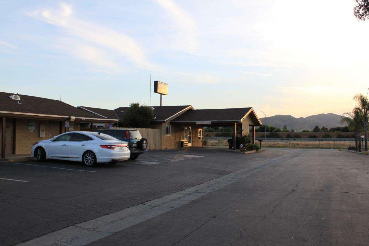Menifee Inn Dış mekan fotoğraf